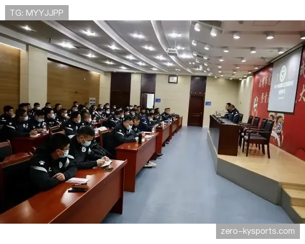 身体冲撞判罚要点解析及裁判判定标准详解 身体冲撞判罚要点解析及裁判判定标准详解